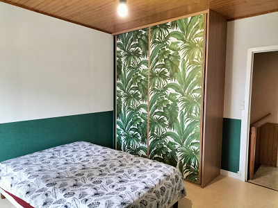 Chambre en papier peint 